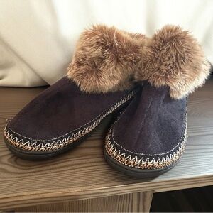Isotonic Pine Ridge faux fur Cuff Suede Black Embroidery Slipper Boots L 9-10
